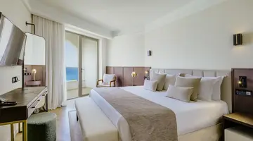 The Golden Coast Beach Hotel