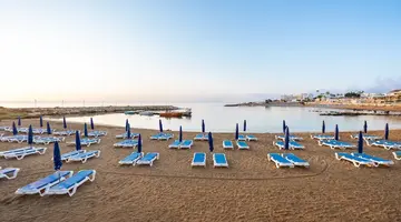 The Golden Coast Beach Hotel