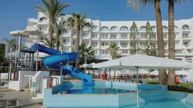 The Golden Coast Beach Hotel