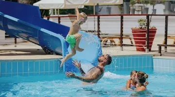 The Golden Coast Beach Hotel