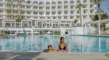 The Golden Coast Beach Hotel