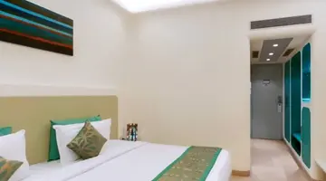 The Golden Crown Hotel
