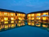 The Golden Crown Hotel