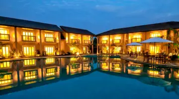 The Golden Crown Hotel