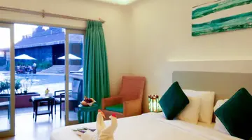 The Golden Crown Hotel