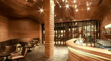 The Golden Crown Hotel