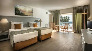 THE GRAND BLUE SKY HOTEL