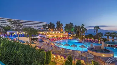 THE GRAND BLUE SKY HOTEL