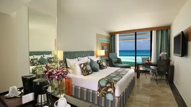 The Grand Oasis Cancun
