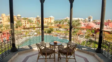 THE GRAND RESORT