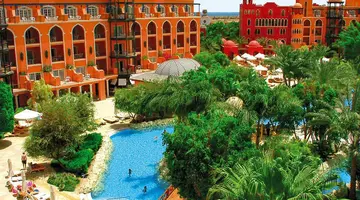 THE GRAND RESORT