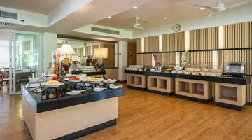The Green Park Resort