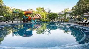 The Green Park Resort