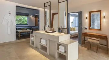 THE HALCYON MALDIVES, BY MARRIOTT [EX. RAFFLES MALDIVES]