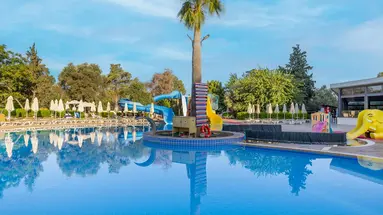 THE HOLIDAY RESORT