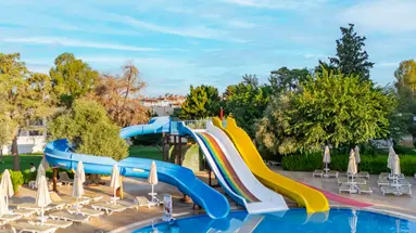 THE HOLIDAY RESORT