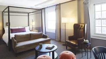 The Hollywood Roosevelt Hotel