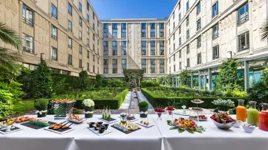 The Hotel du Collectionneur Paris