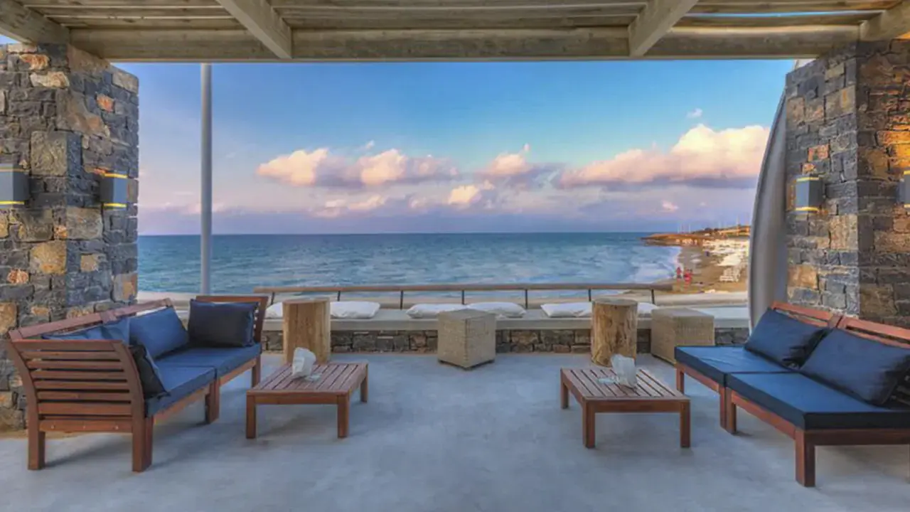 The Island Hotel (Adults Only 16+)