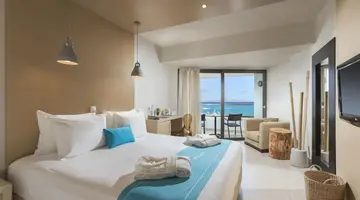 THE ISLAND HOTEL