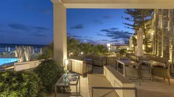 THE ISLAND HOTEL