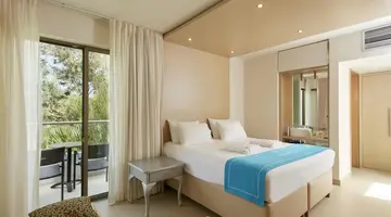 The Island Hotel