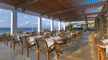 THE ISLAND HOTEL