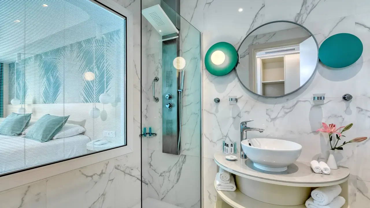 THE IVI MARE HOTEL - DESIGNED FOR ADULTS (16+)