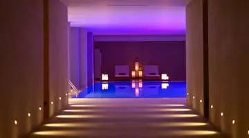 THE IXIAN GRAND & ALL SUITES