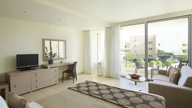 THE IXIAN GRAND & ALL SUITES