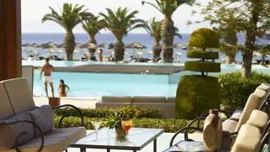 THE IXIAN GRAND & ALL SUITES