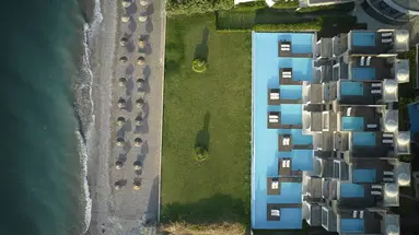 THE IXIAN GRAND & ALL SUITES