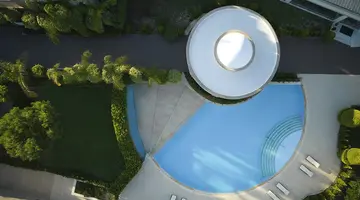 THE IXIAN GRAND & ALL SUITES