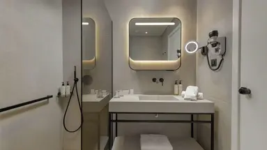The Ixian Grand and All Suites