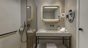 The Ixian Grand and All Suites