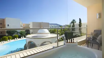 The Ixian Grand and All Suites