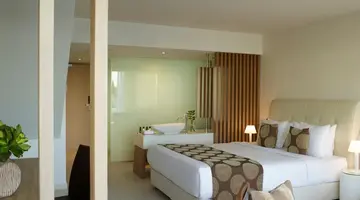 The Ixian Grand and All Suites