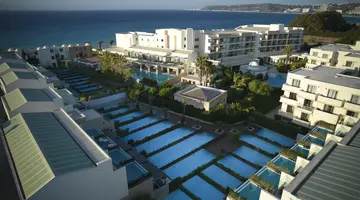 The Ixian Grand and All Suites