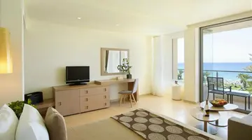 The Ixian Grand and All Suites