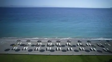 The Ixian Grand and All Suites