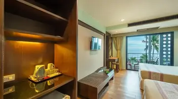 THE JOMTIEN TWELVE