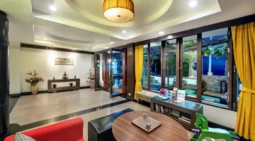 THE JOMTIEN TWELVE