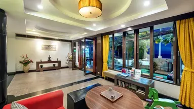THE JOMTIEN TWELVE