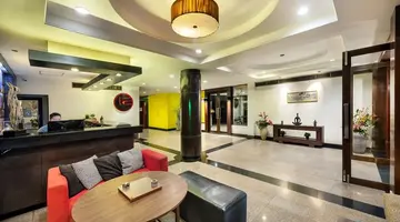 THE JOMTIEN TWELVE