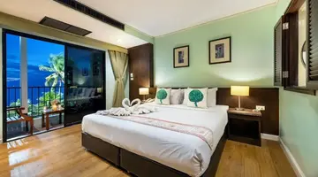 THE JOMTIEN TWELVE