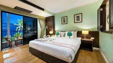 THE JOMTIEN TWELVE