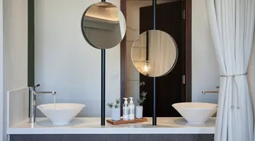 THE KING JASON PAPHOS DESIGNED FOR ADULTS