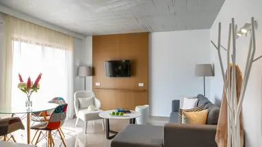 THE KING JASON PAPHOS DESIGNED FOR ADULTS