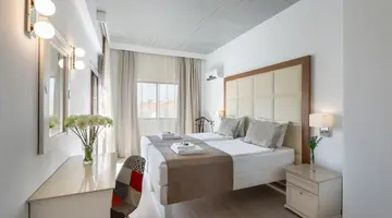 THE KING JASON PAPHOS DESIGNED FOR ADULTS