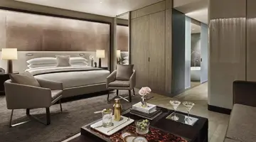 The Knickerbocker Hotel